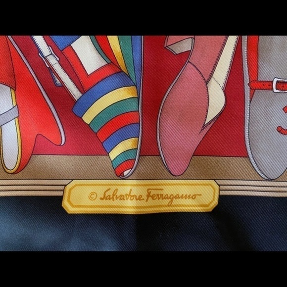 Salvador Ferragamo Designer red black silk shoe print motif luxury scarf - Picture 3 of 5